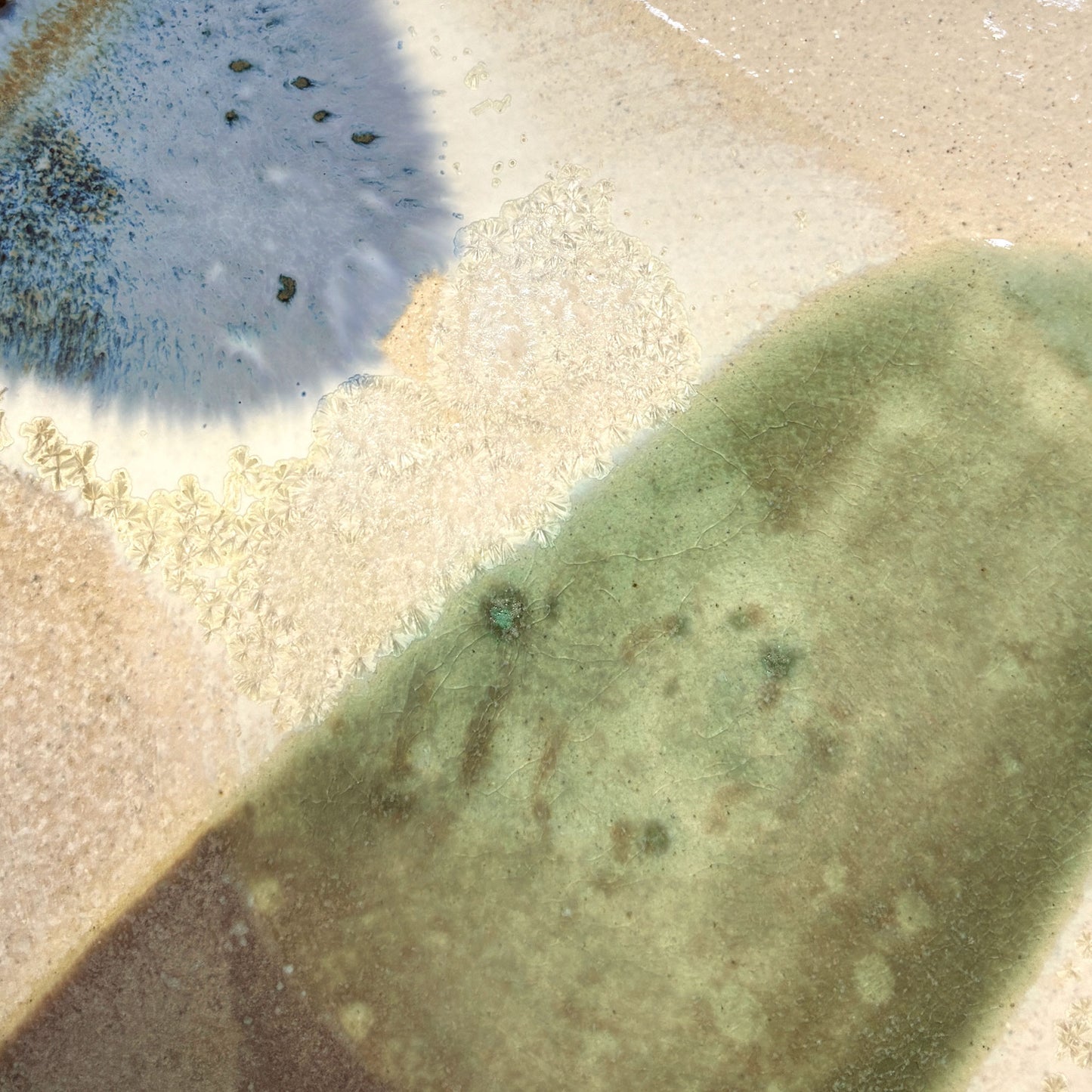 Stoneware plate – WHITE / GREEN BLUE L