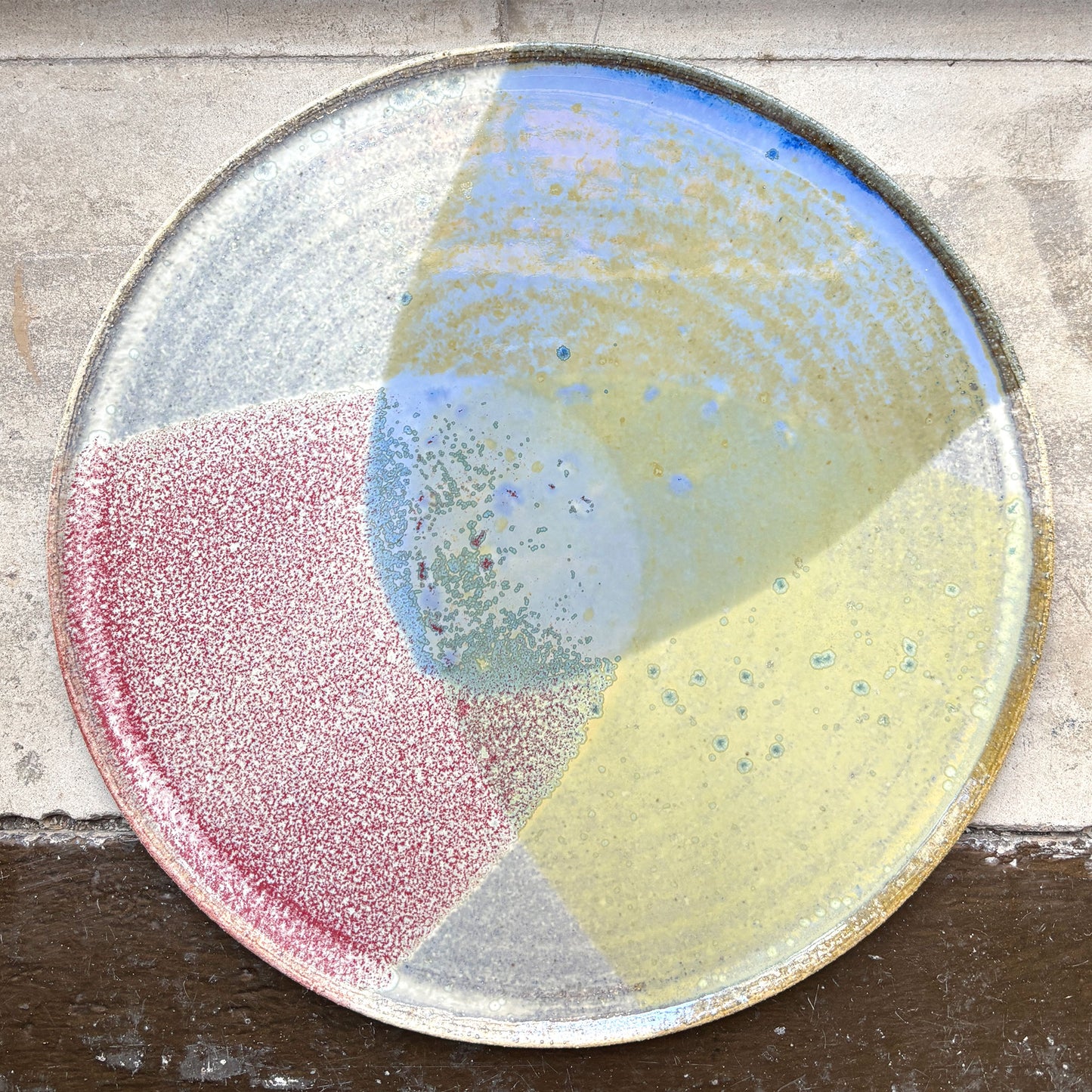 Stoneware plate – WHITE / PINK BLUE L