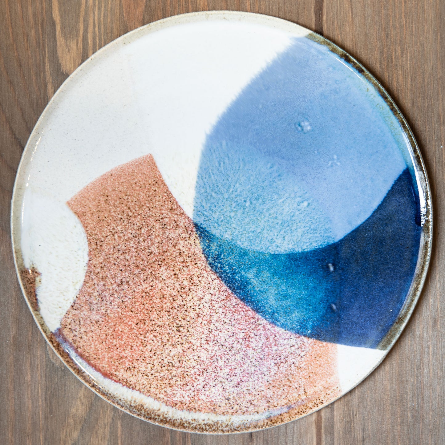 Stoneware plate – WHITE / BLUE RED L 01