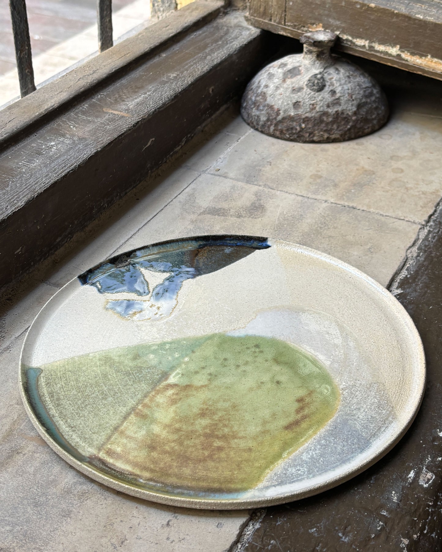 Stoneware plate – WHITE / GREEN BLUE L