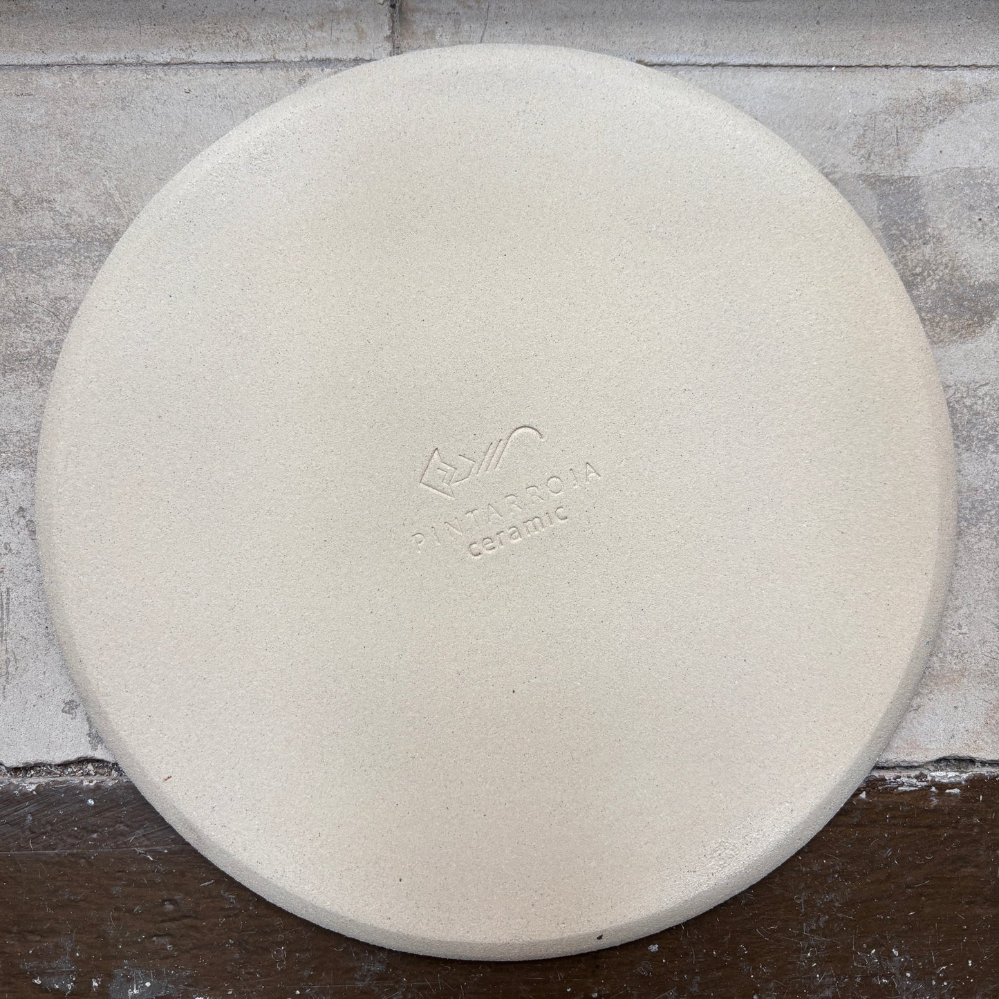 Stoneware plate – WHITE / BLUE RED L
